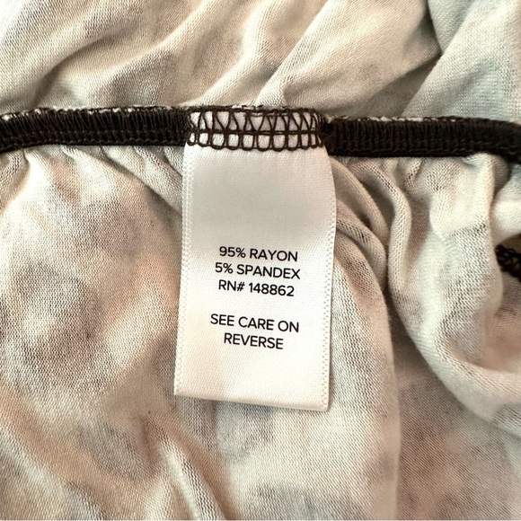 TORRID Super Soft Double Scoop Neck Ruched Leopard Tank Top Plus Size 2 2X - Picture 11 of 13